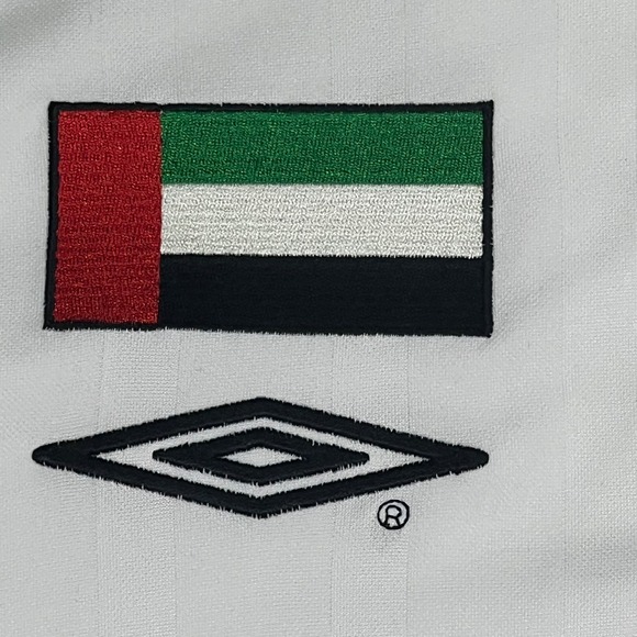 Umbro UAE United Arab Emirates Soccer Jersey 2002 2003 White Red Mens Large - Picture 9 of 10